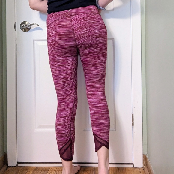 Old Navy Active Go-Dry Crop Pink Leggings | Size Small - Picture 3 of 9
